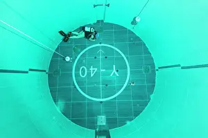 Measuring: Y-40, the world's deepest pool, measuring 21 X 18m