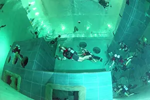 Measuring: Y-40, the world's deepest pool, measuring 21 X 18m