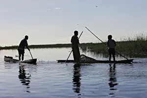 Bangweuleu: Zambia - fishermen in the Bangweuleu marshes